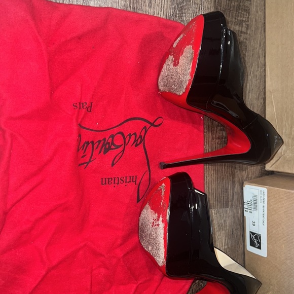 Christian Louboutin heels - Picture 2 of 5